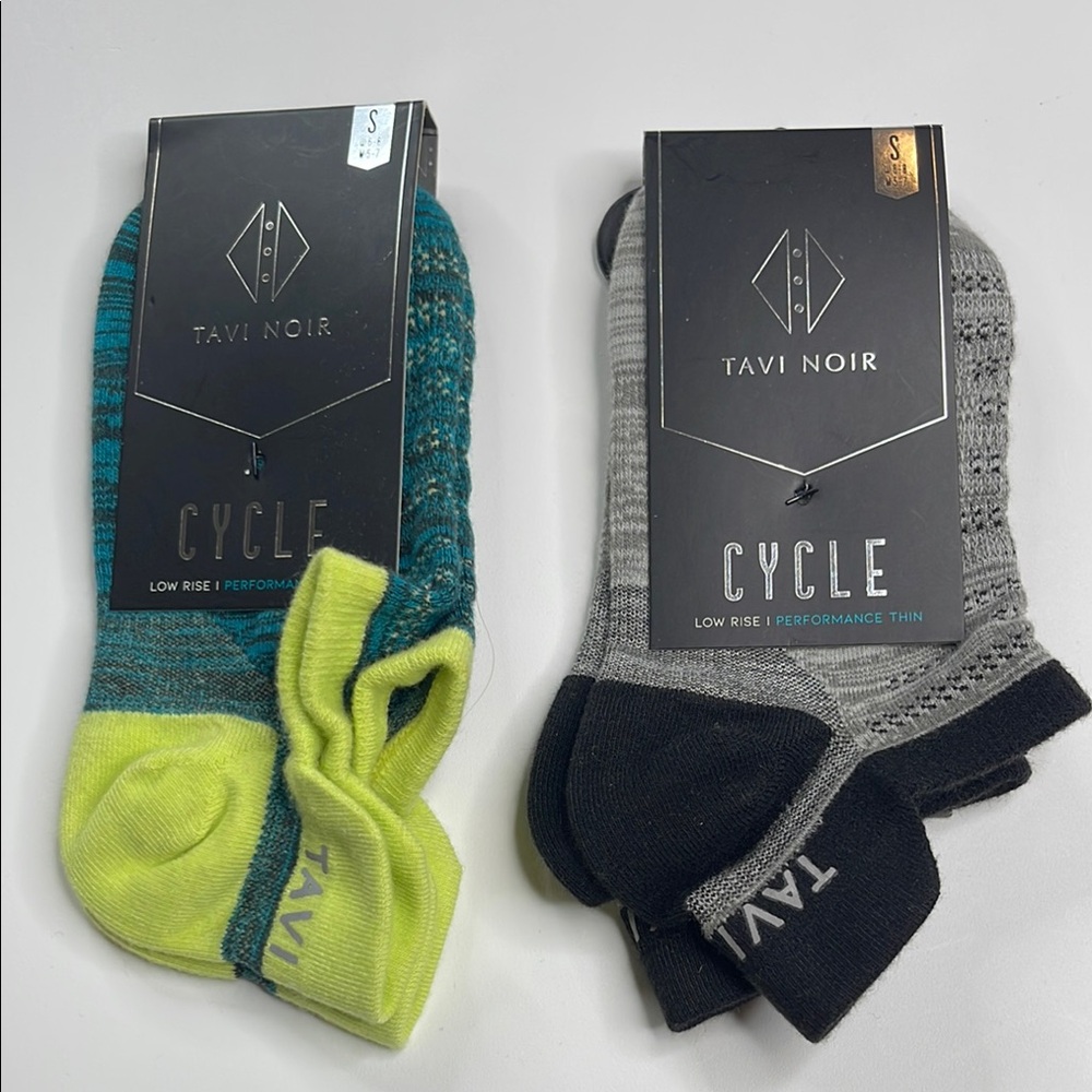 Tavi Noir Cycle Low Rise Performance Thin Socks Multicolor (2 pairs) Size Small